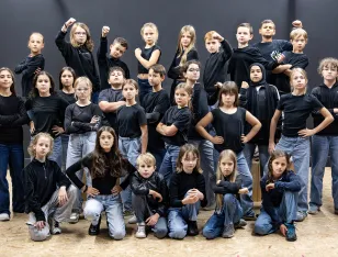 Theaterklasse des Holbein-Gymnasiums Augsburg